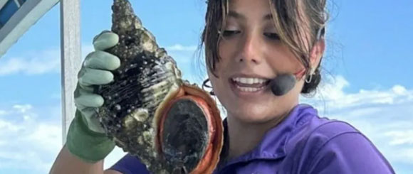 Sarasota-Bay-Explorers-Marine-Biologist